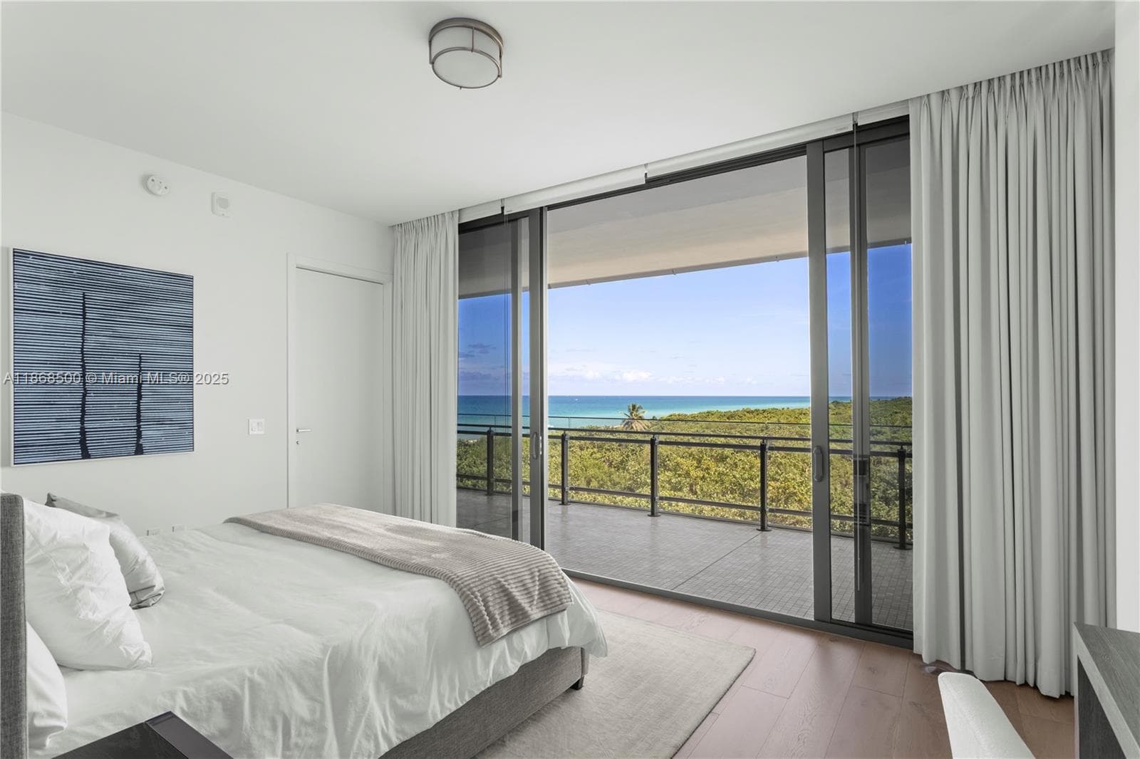 8701 Collins Ave 604 photo 15
