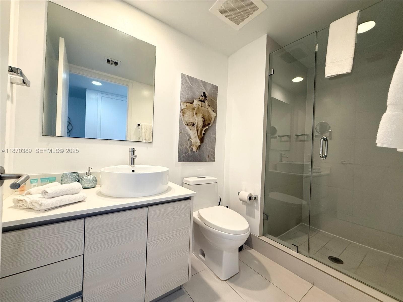 2602 Hallandale Beach Blvd R2510 photo 16