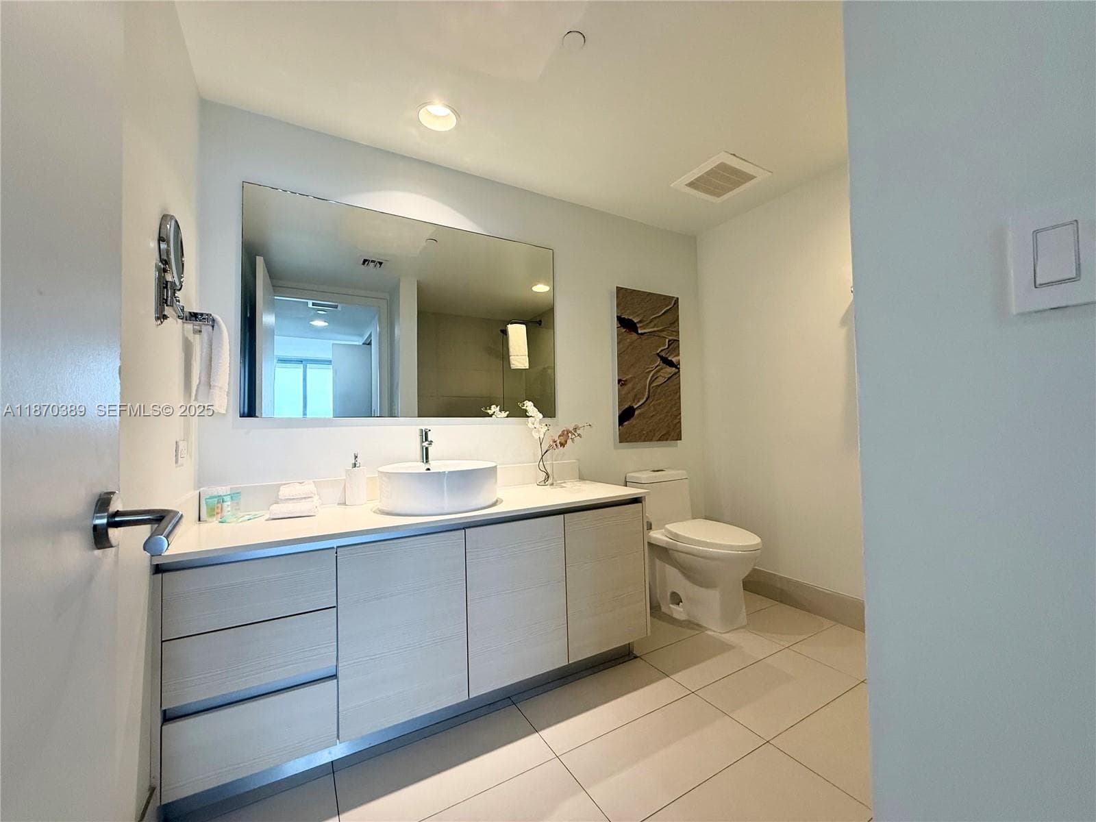 2602 Hallandale Beach Blvd R2510 photo 10
