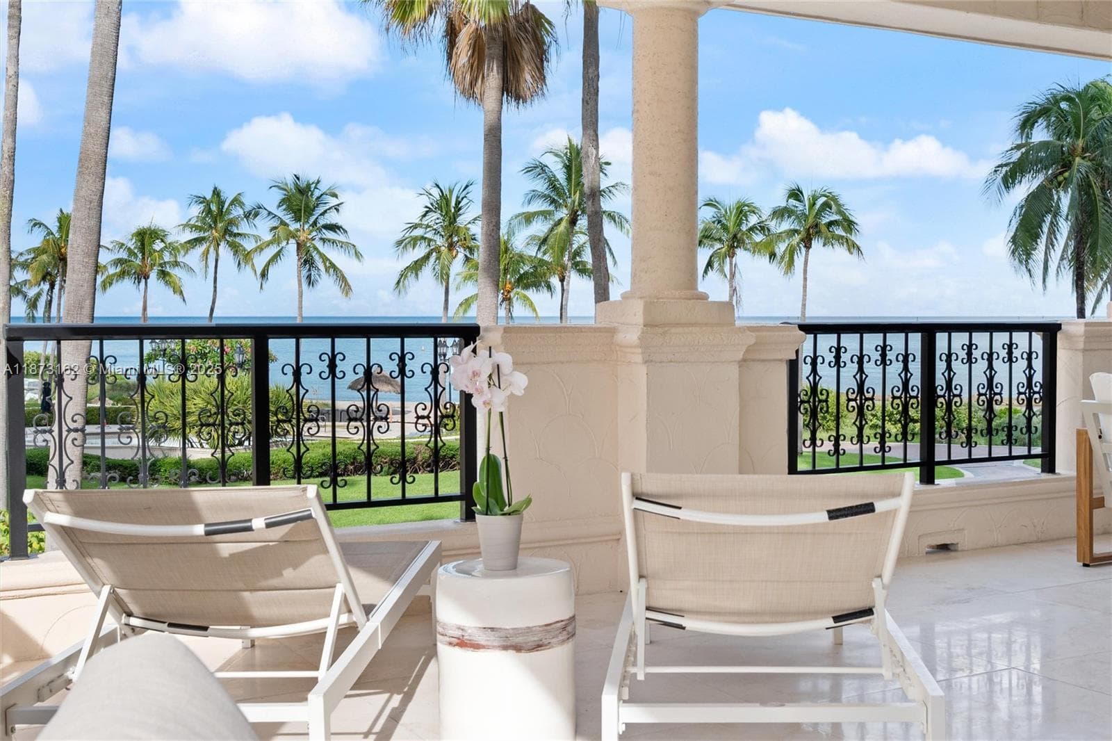 7921 Fisher Island Dr 7921 photo 13