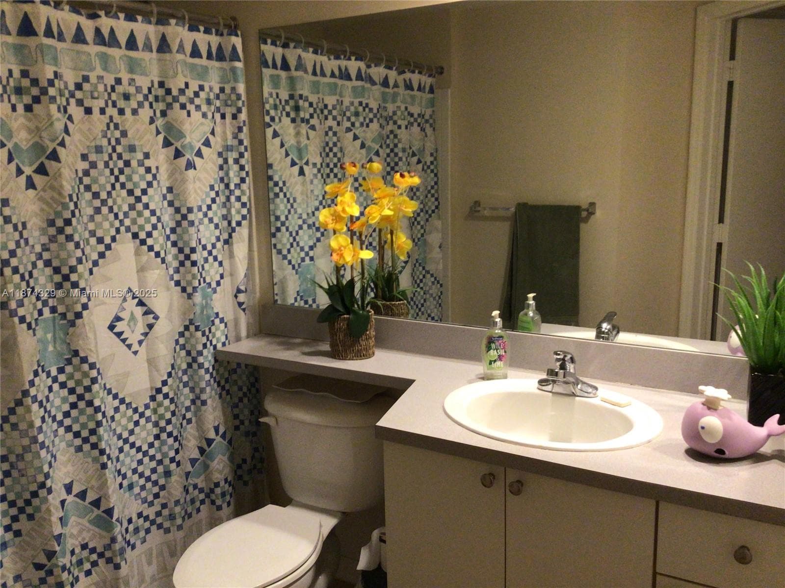 9201 Collins Ave 921 photo 10