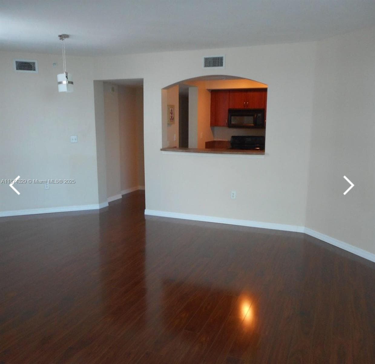 9201 Collins Ave 921 photo 8
