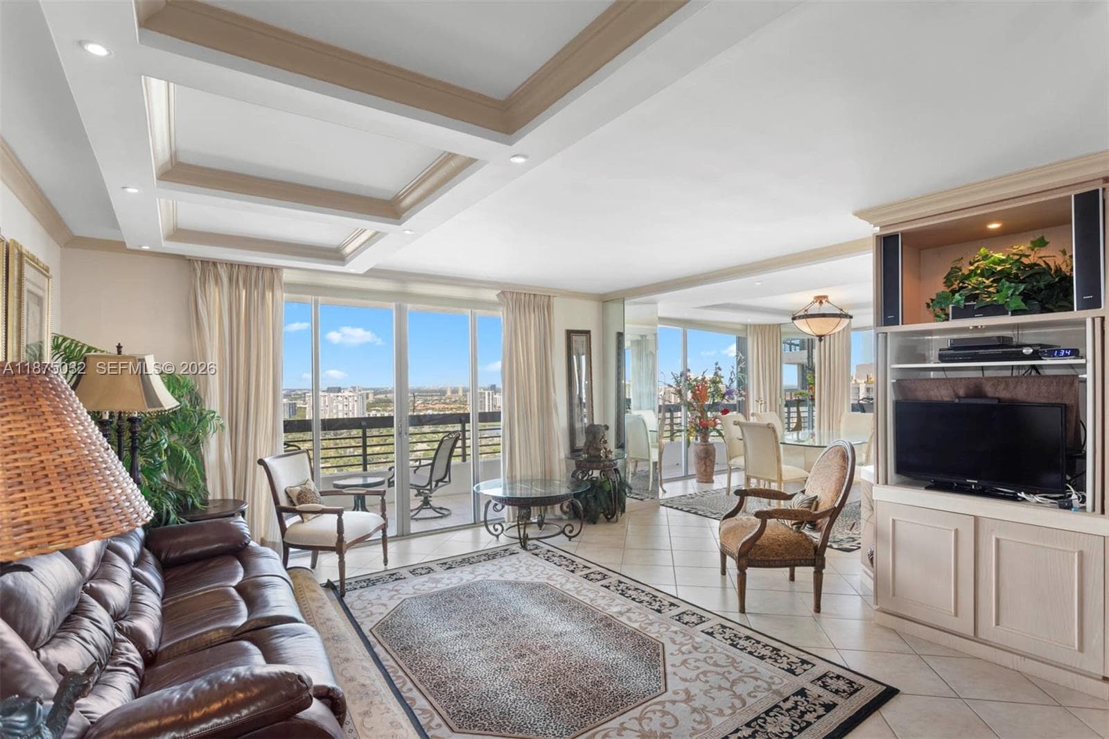 3500 Mystic Pointe Dr 3505 photo 5