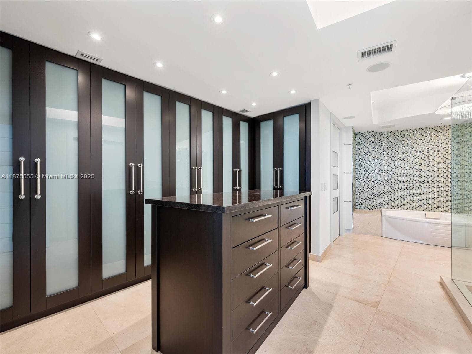 18201 Collins Ave 1209 photo 18
