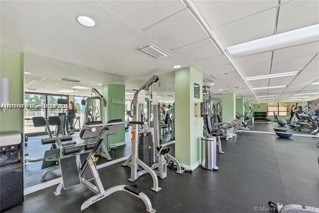 10185 Collins Ave 319 photo 20