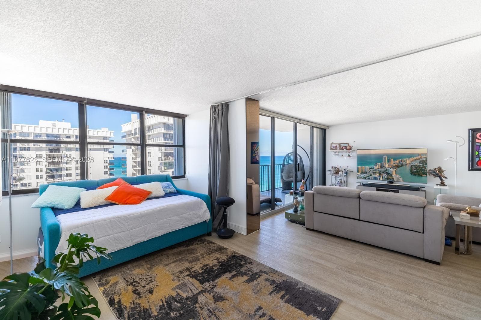 2401 Ocean Dr 2504 photo 19