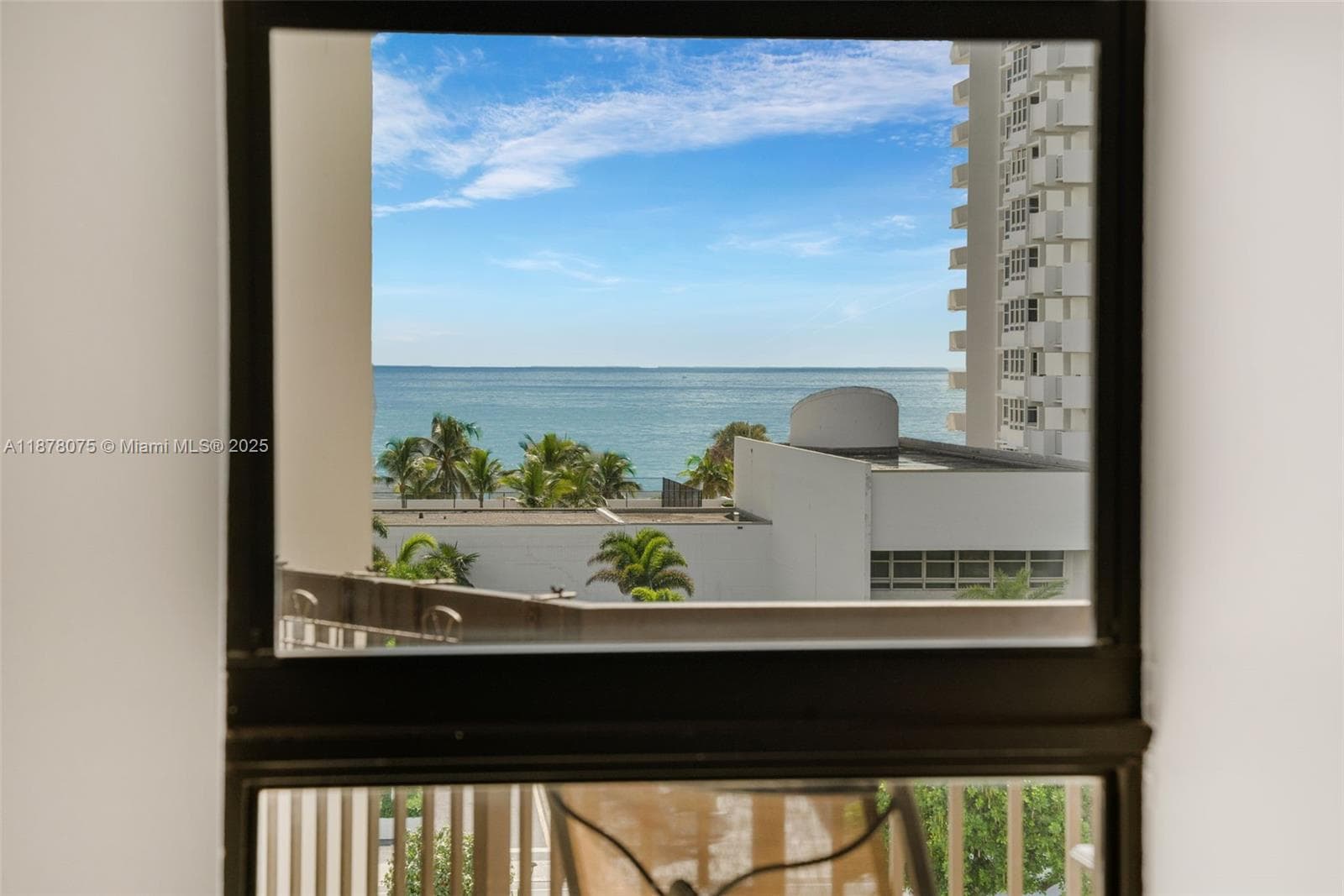 1361 Ocean Blvd 604 photo 21