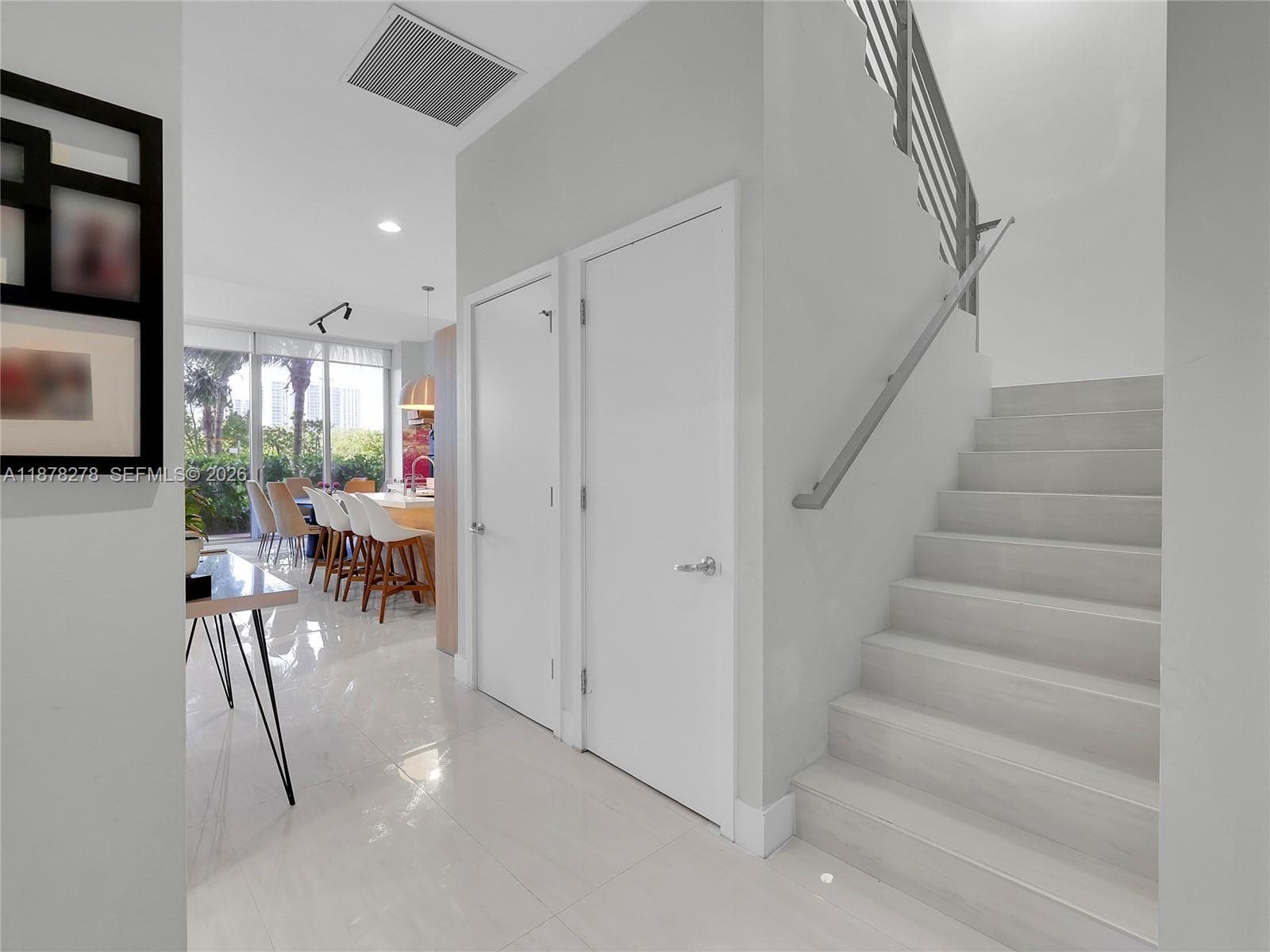 16385 Biscayne Blvd 105 photo 12
