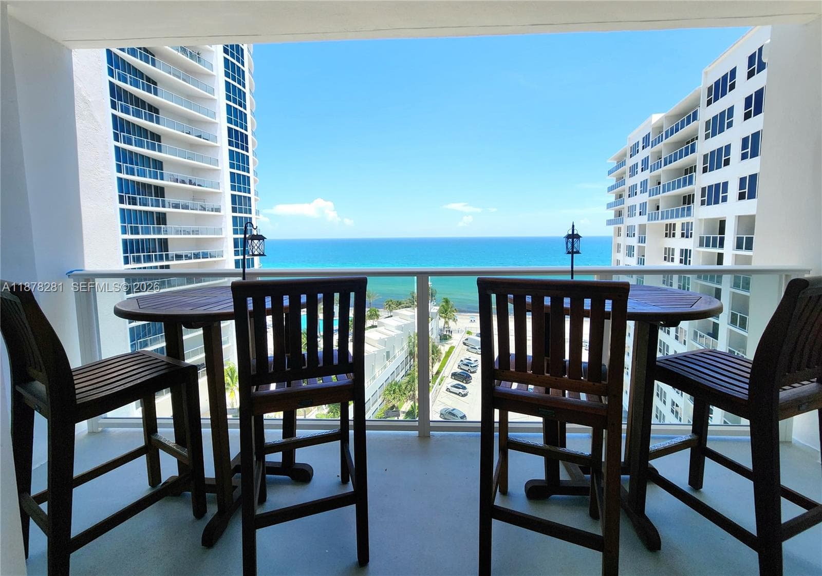 3505 S Ocean Dr 1006 photo 1