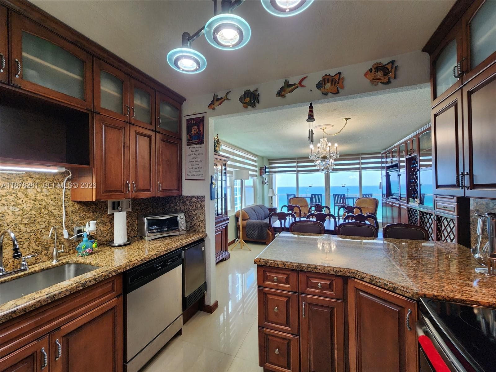 3505 S Ocean Dr 1006 photo 8