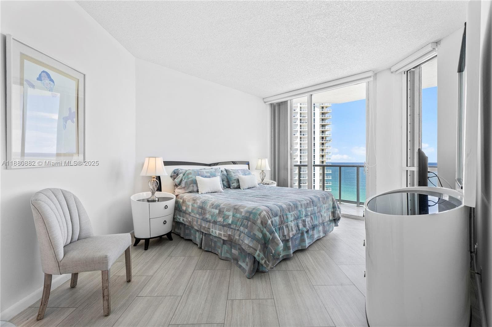 16485 Collins Ave PH35C photo 24