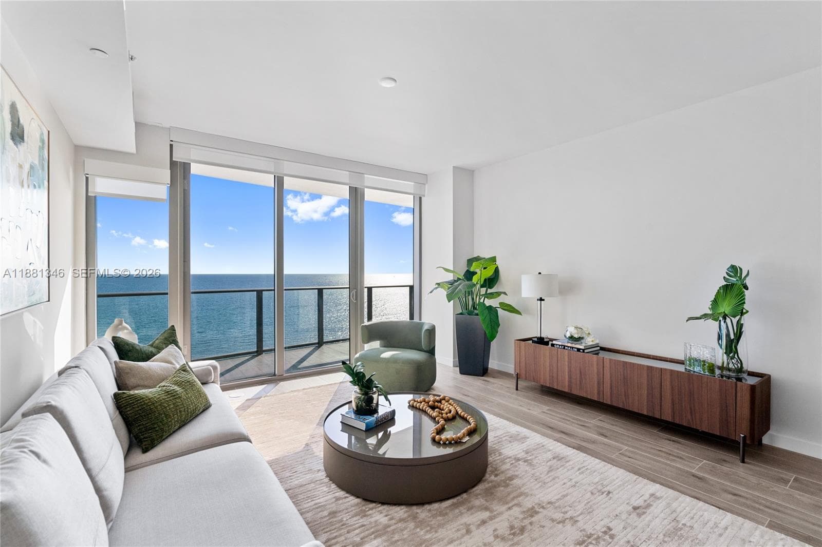 1116 N Ocean Blvd 1404 photo 17