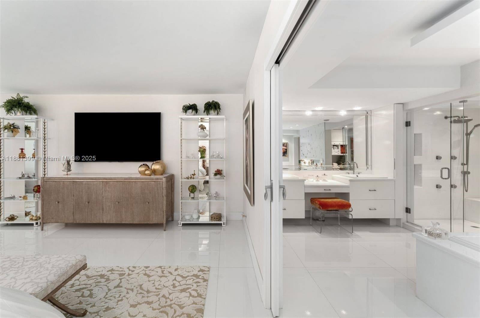 10155 Collins Ave 1401 photo 15