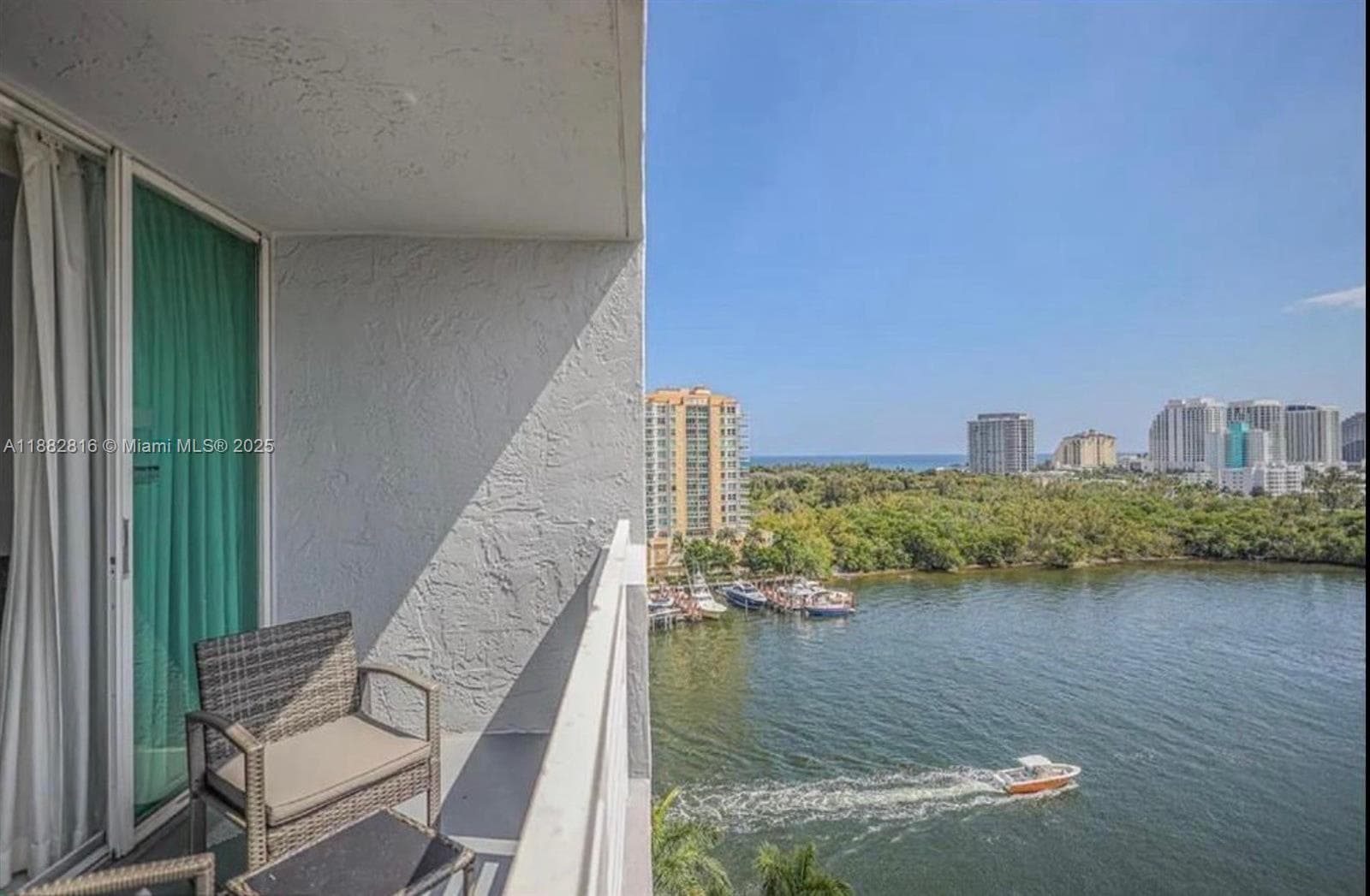 2670 Sunrise Blvd 1103 photo 2