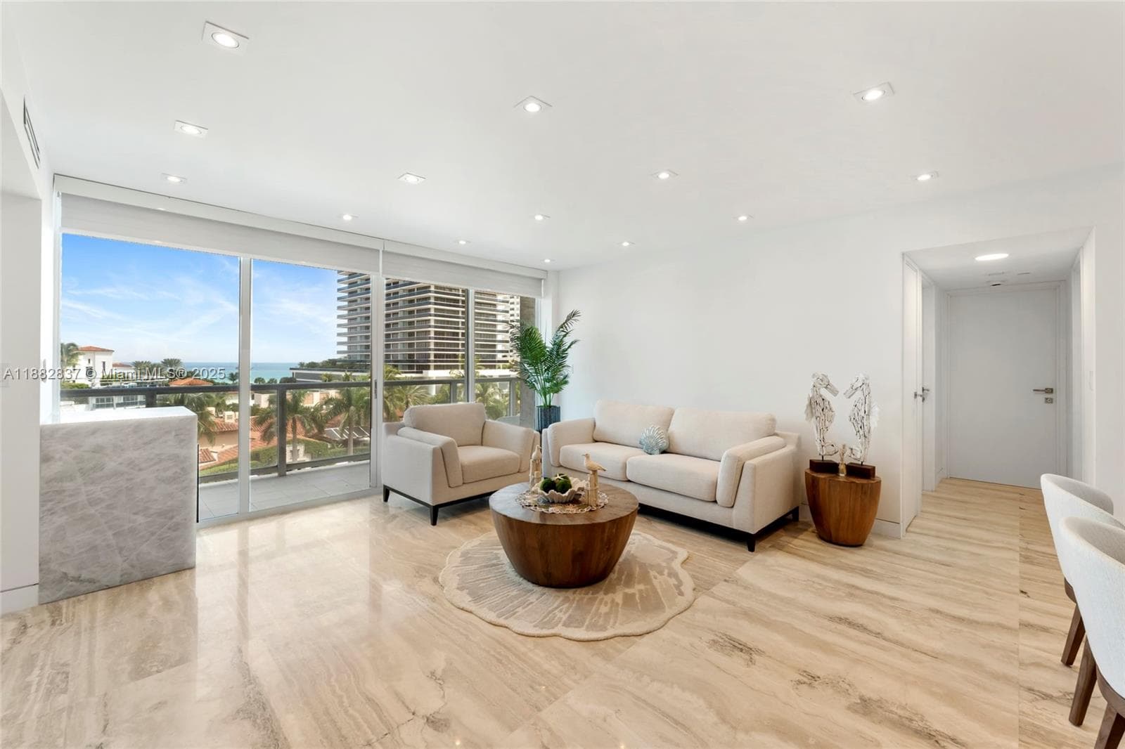 5900 Collins Ave 604 photo 11
