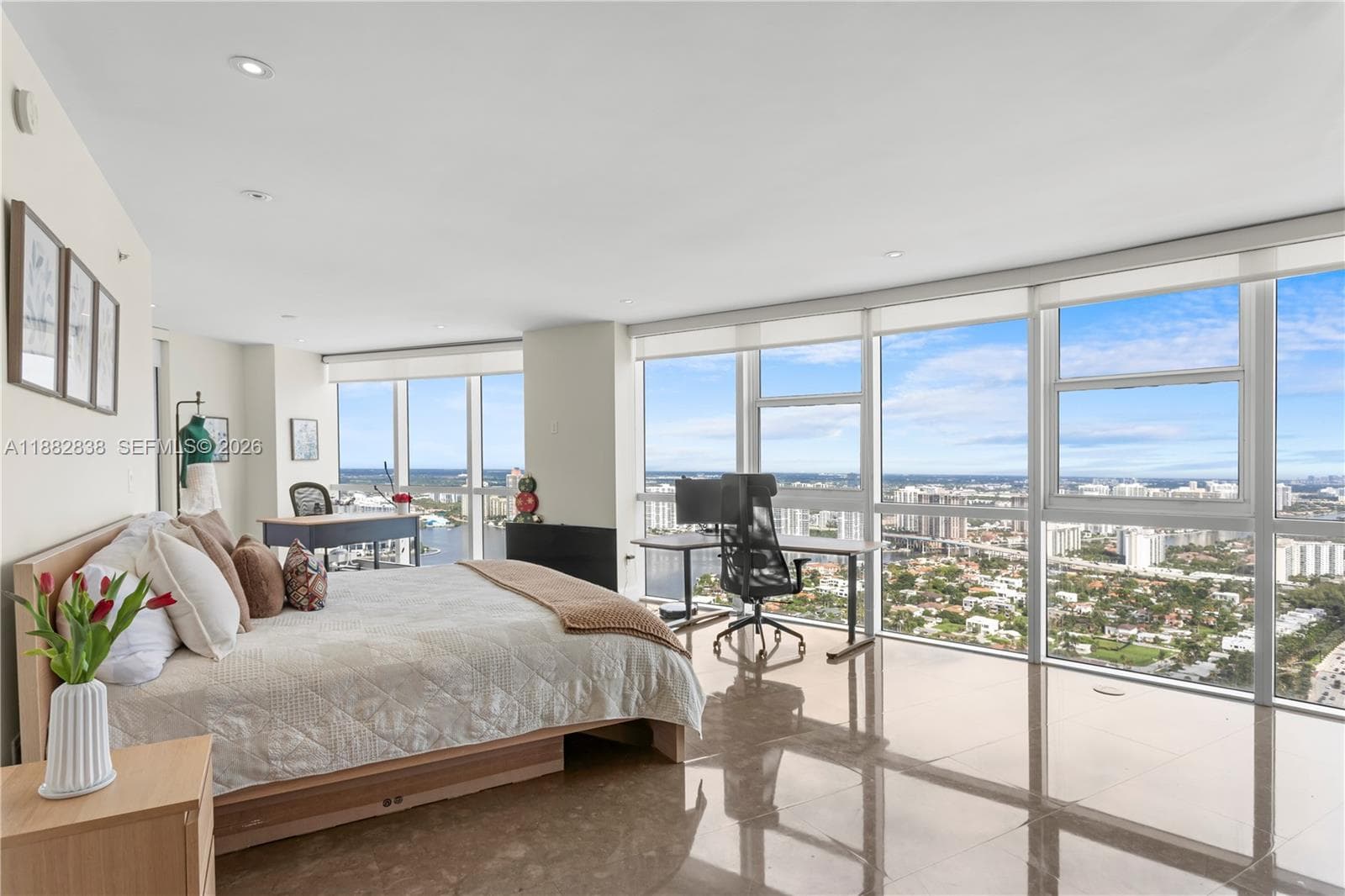 18201 Collins Ave 5301 photo 23