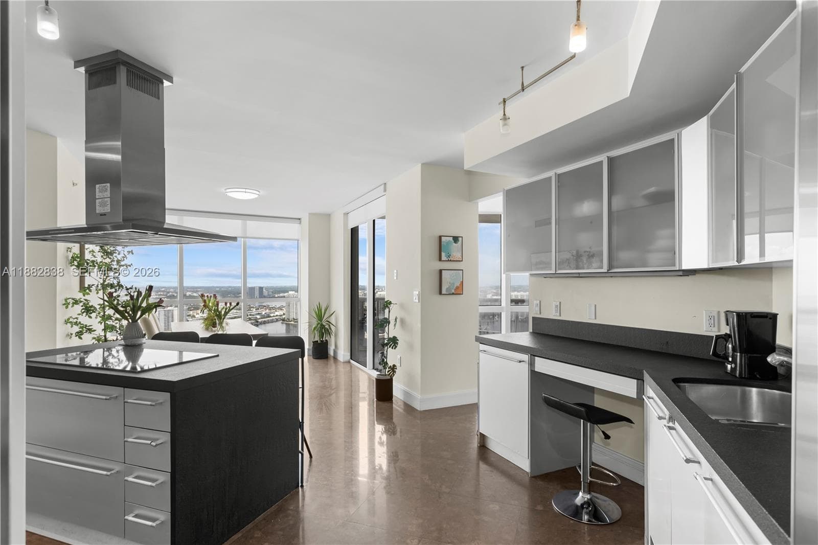 18201 Collins Ave 5301 photo 13