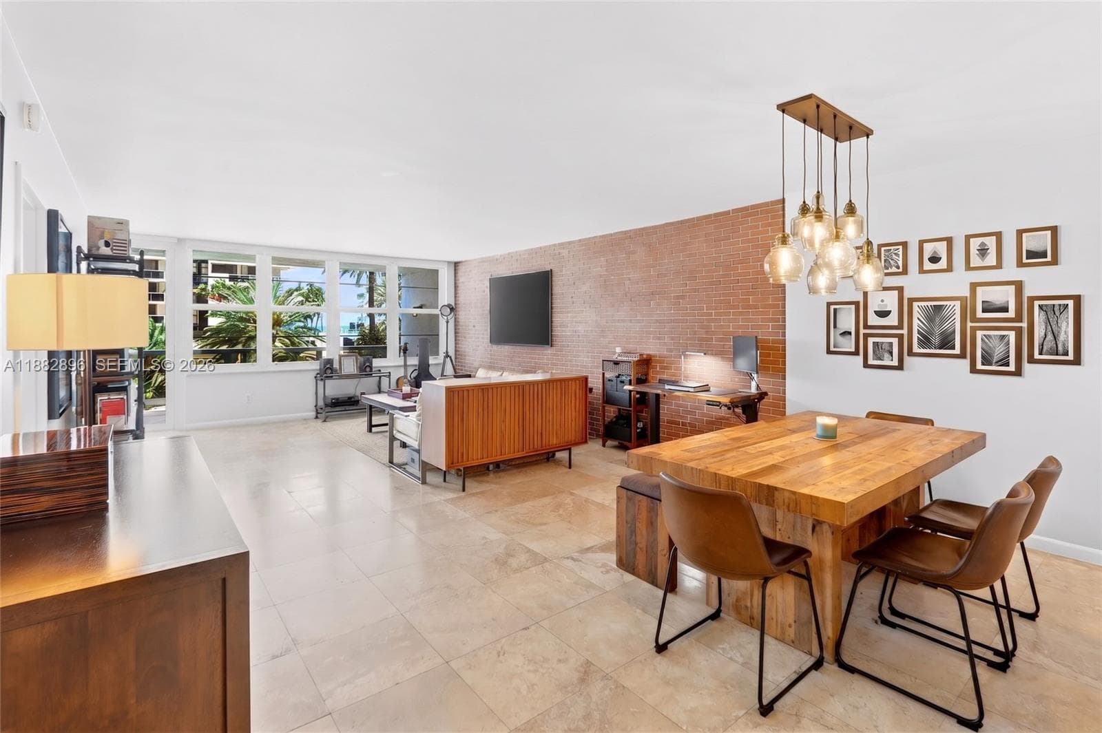 5700 Collins Ave 3M photo 1