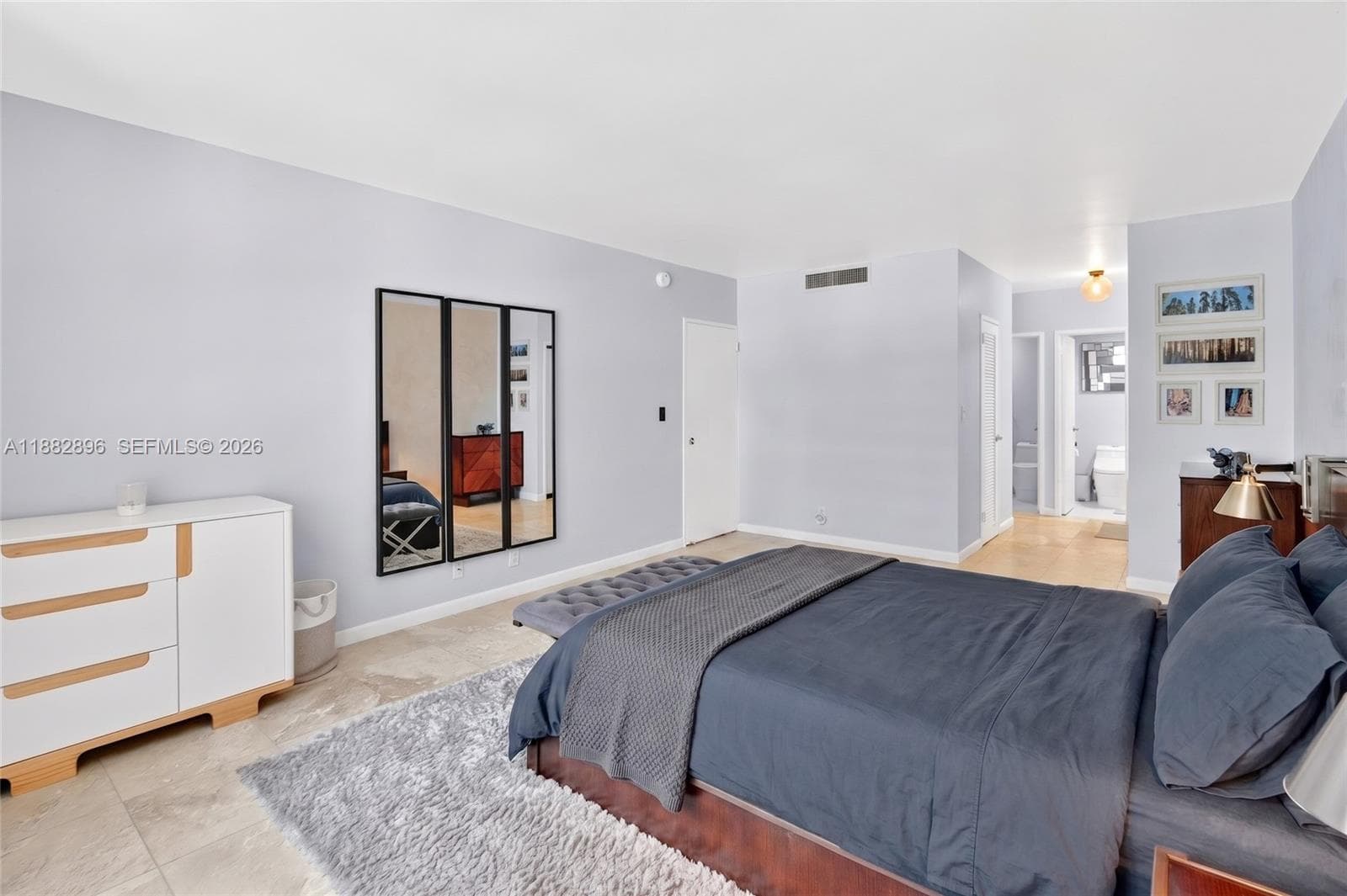 5700 Collins Ave 3M photo 10