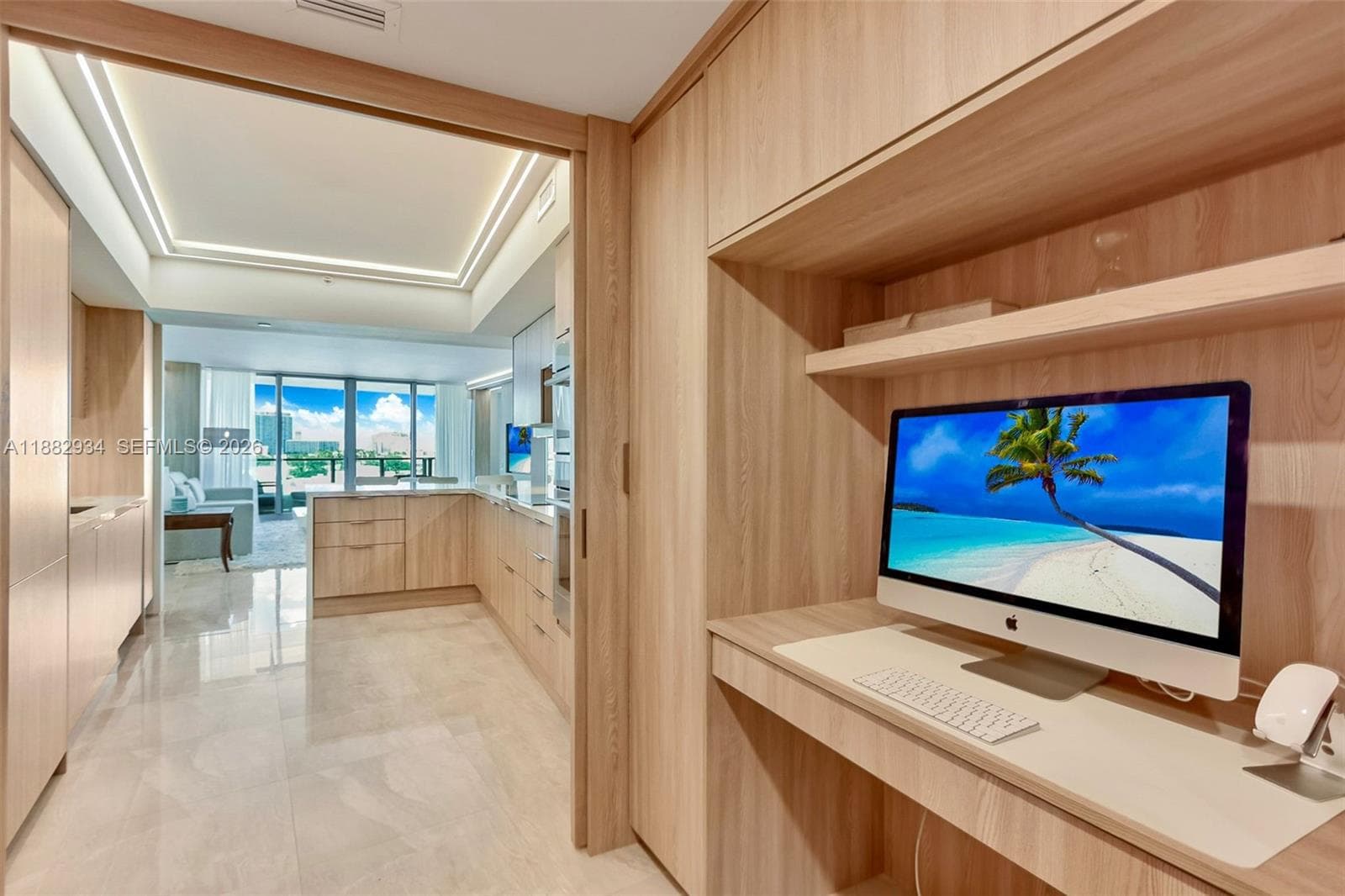 1455 Ocean Dr 811 photo 5