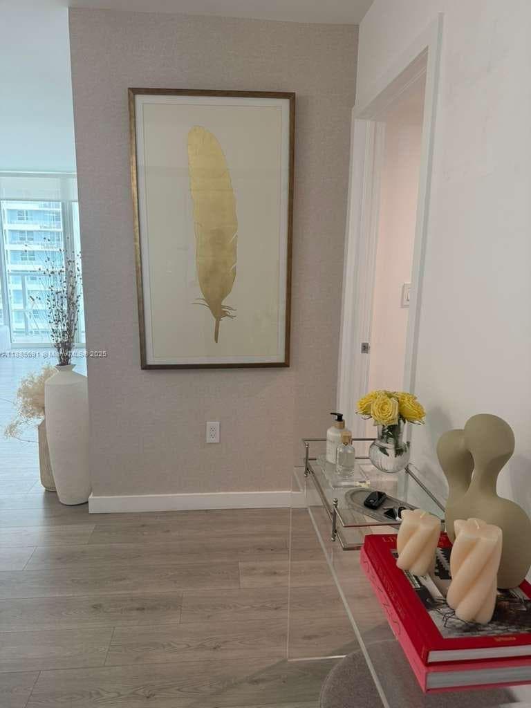 1155 Brickell Bay Dr 1408 photo 2