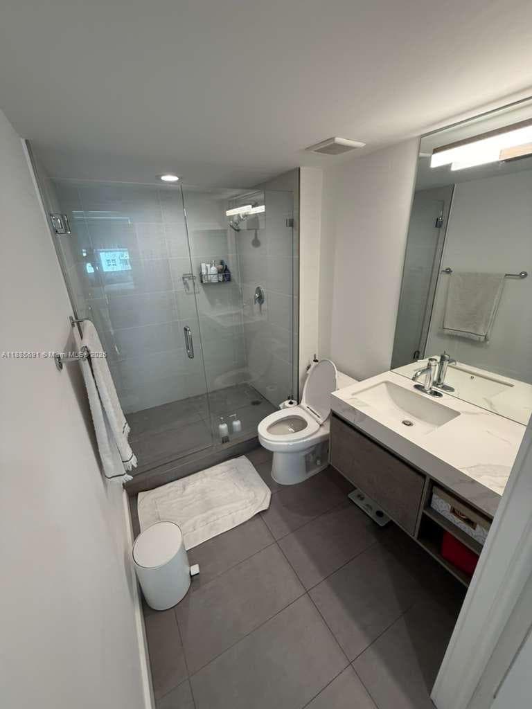 1155 Brickell Bay Dr 1408 photo 7
