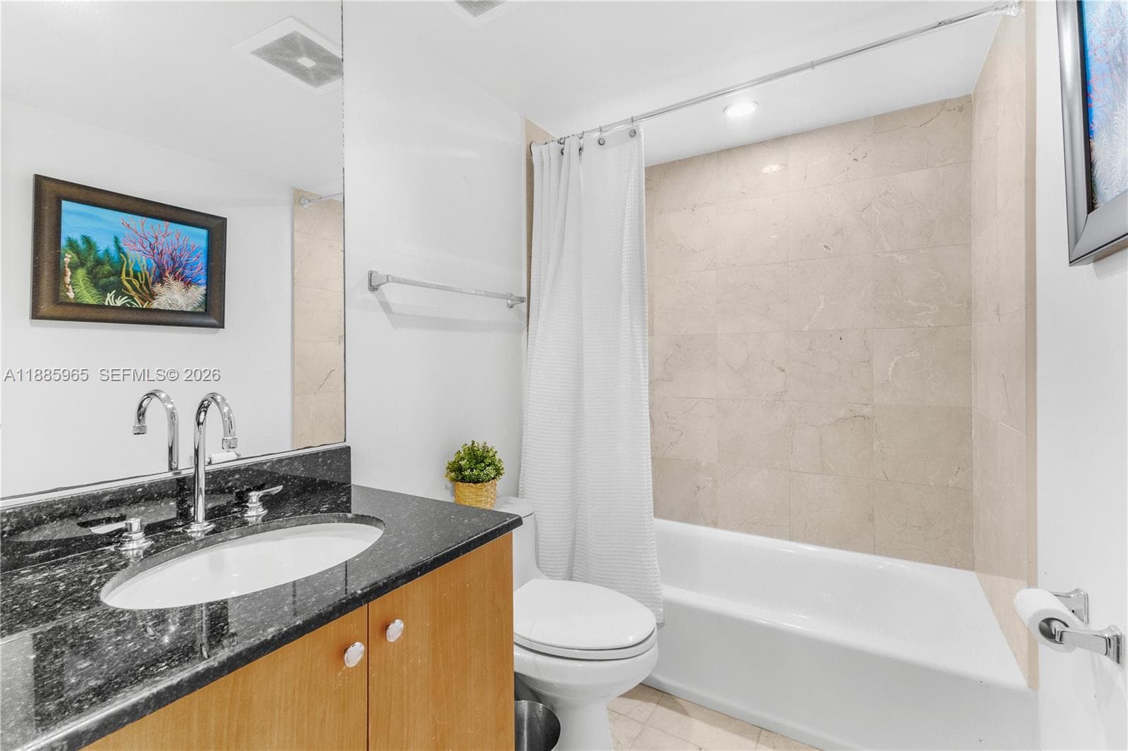 6917 Collins Ave 1505 photo 22