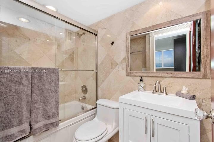 3901 Ocean Dr 14L photo 16