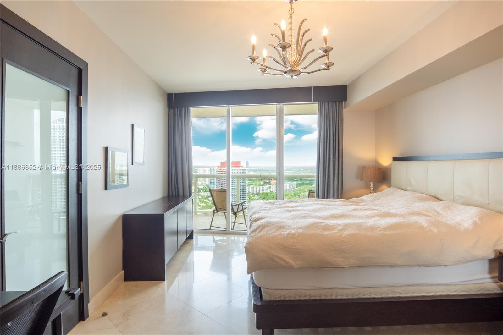 1850 OCEAN DR 3509 photo 11