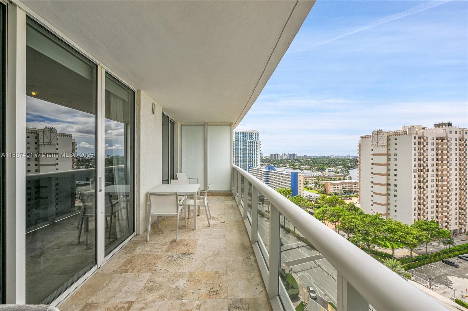 1850 OCEAN DR 1507 photo 25
