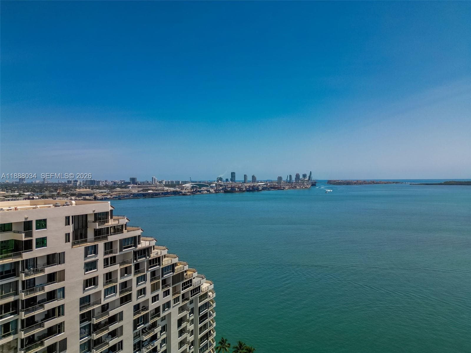 520 Brickell Key Drive UPH-03 photo 8