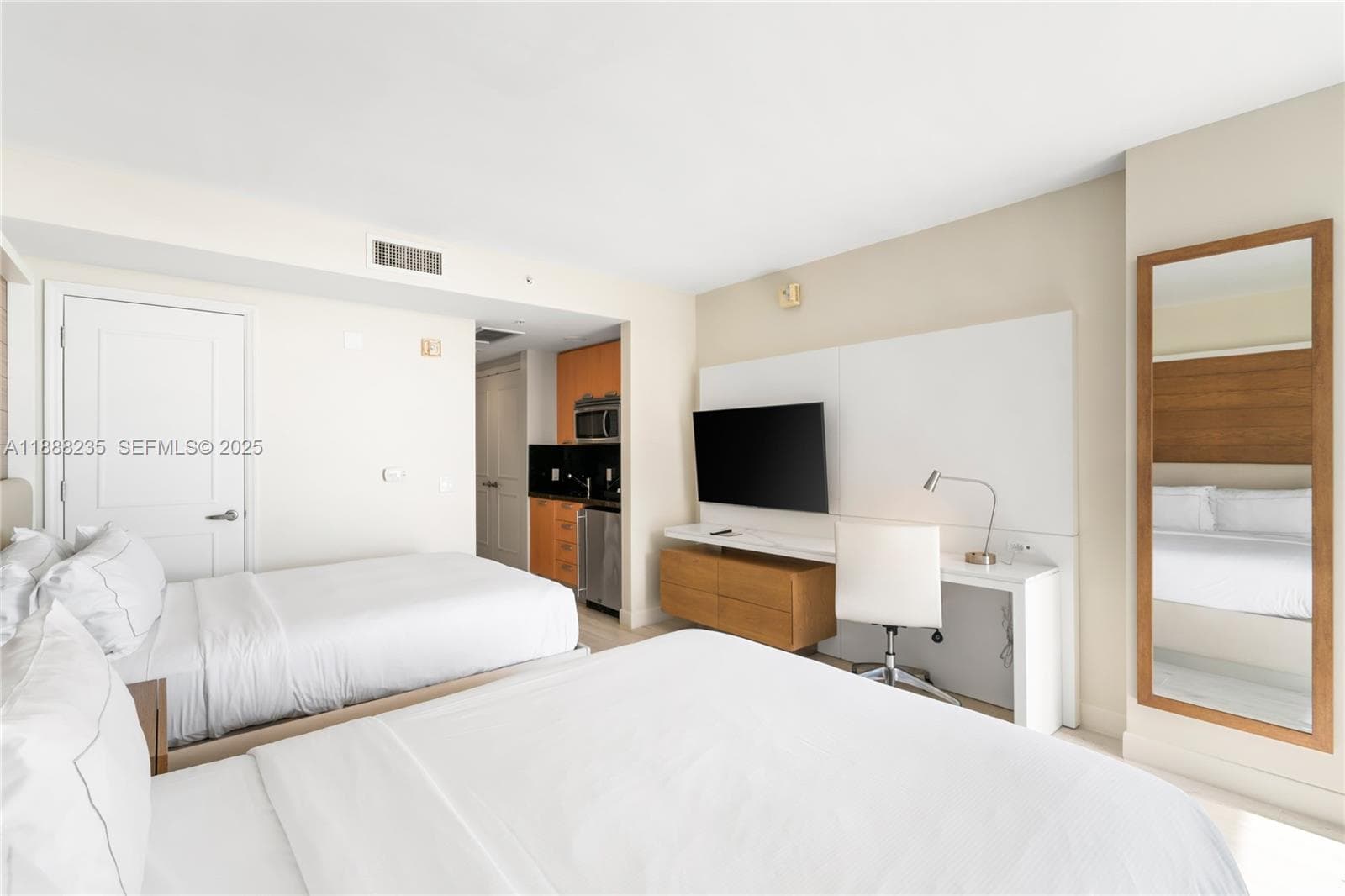 505 Fort Lauderdale Beach Blvd 1215 photo 25