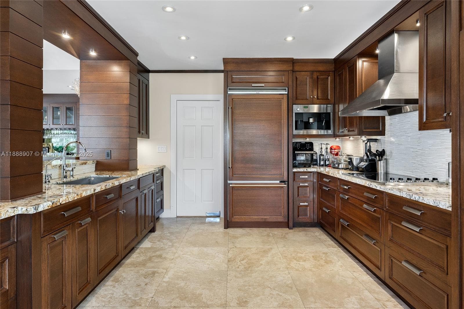 2331 Fisher Island Dr 4301 photo 14