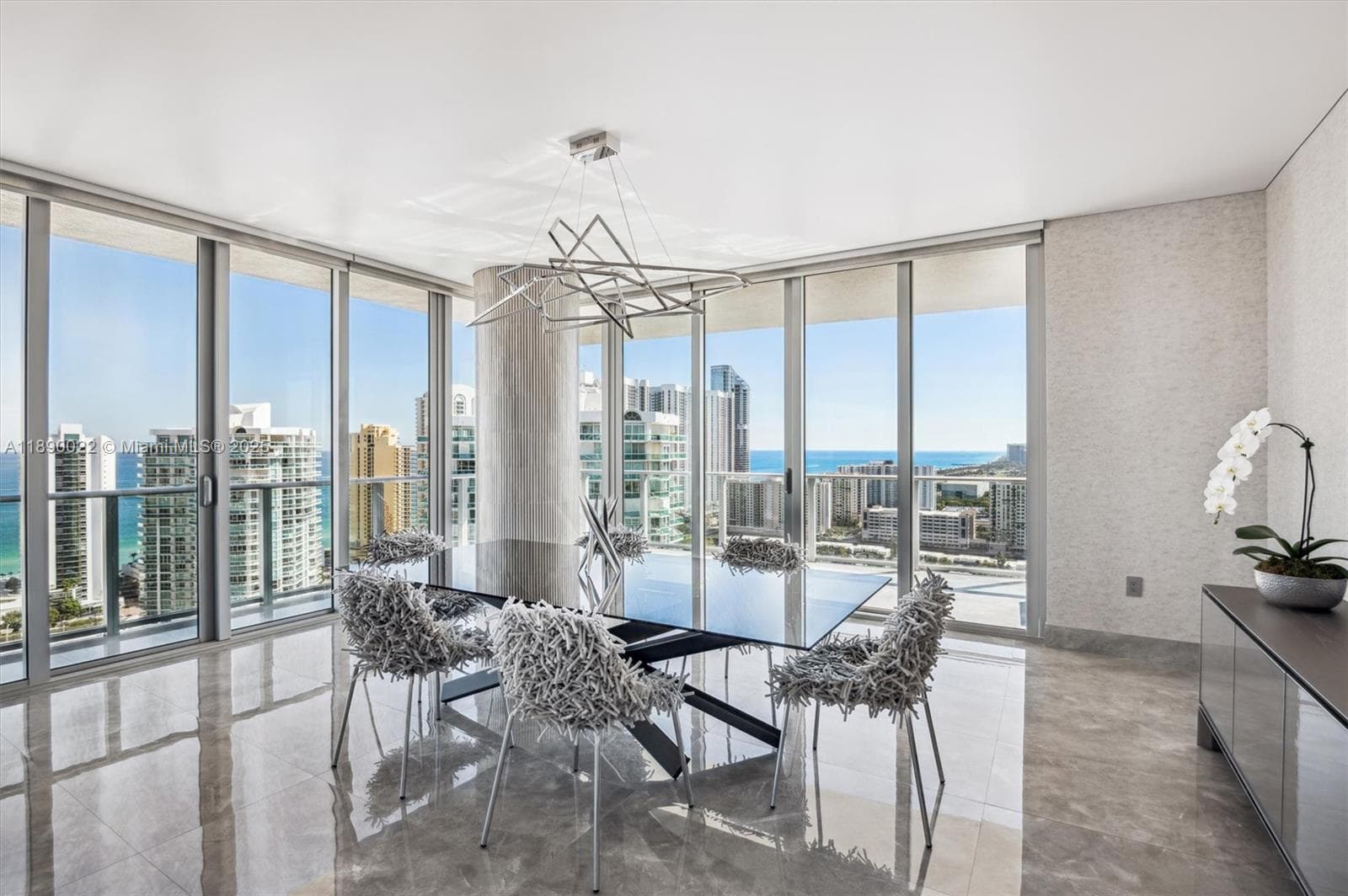 330 Sunny Isles Blvd 5-UPH04 photo 11