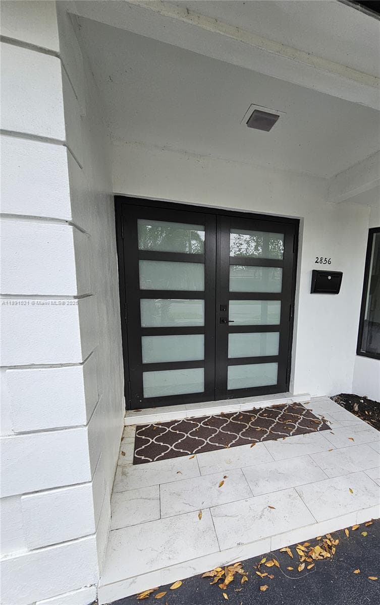 2856 10th Ave photo 17