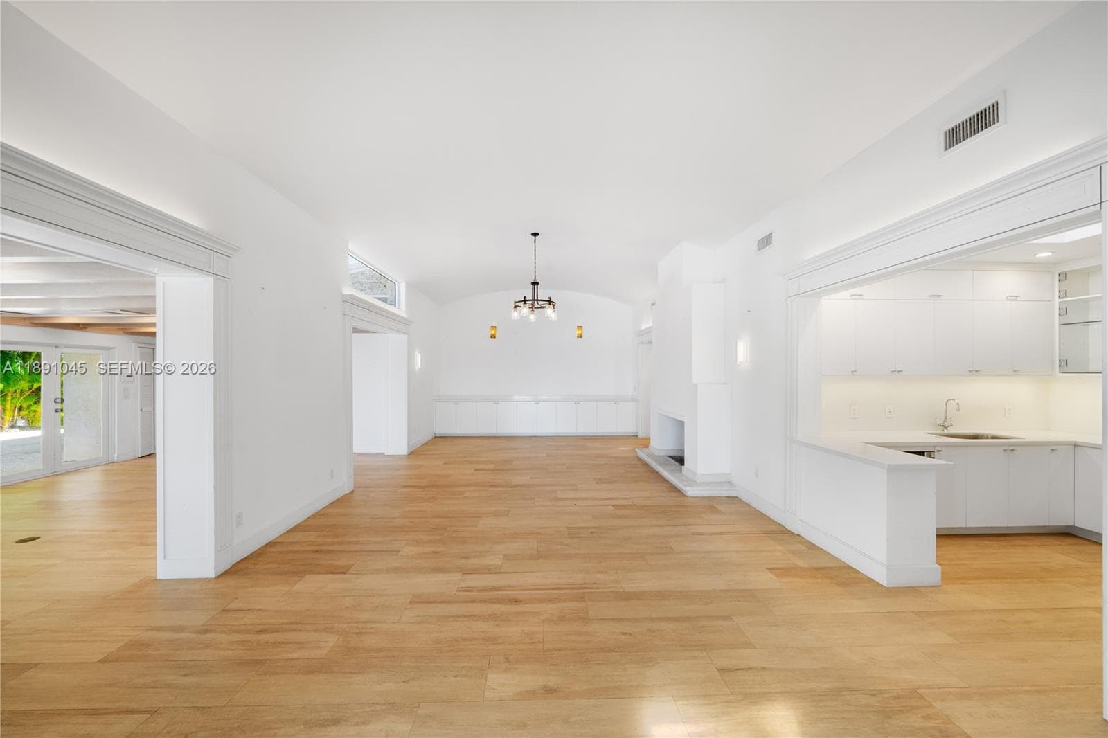 444 Rivo Alto Dr photo 21