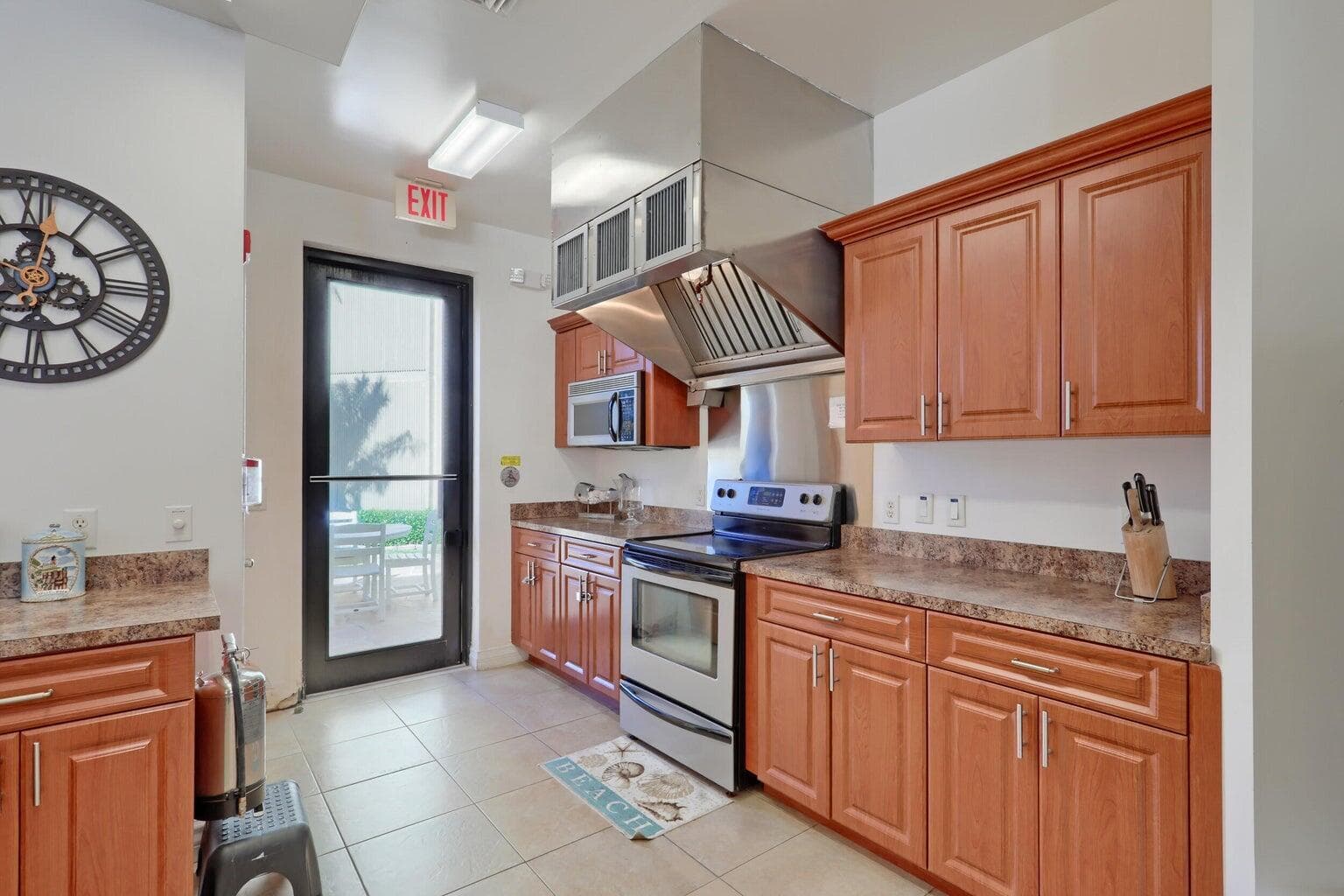 2800 N Ocean Drive B - 6d photo 18