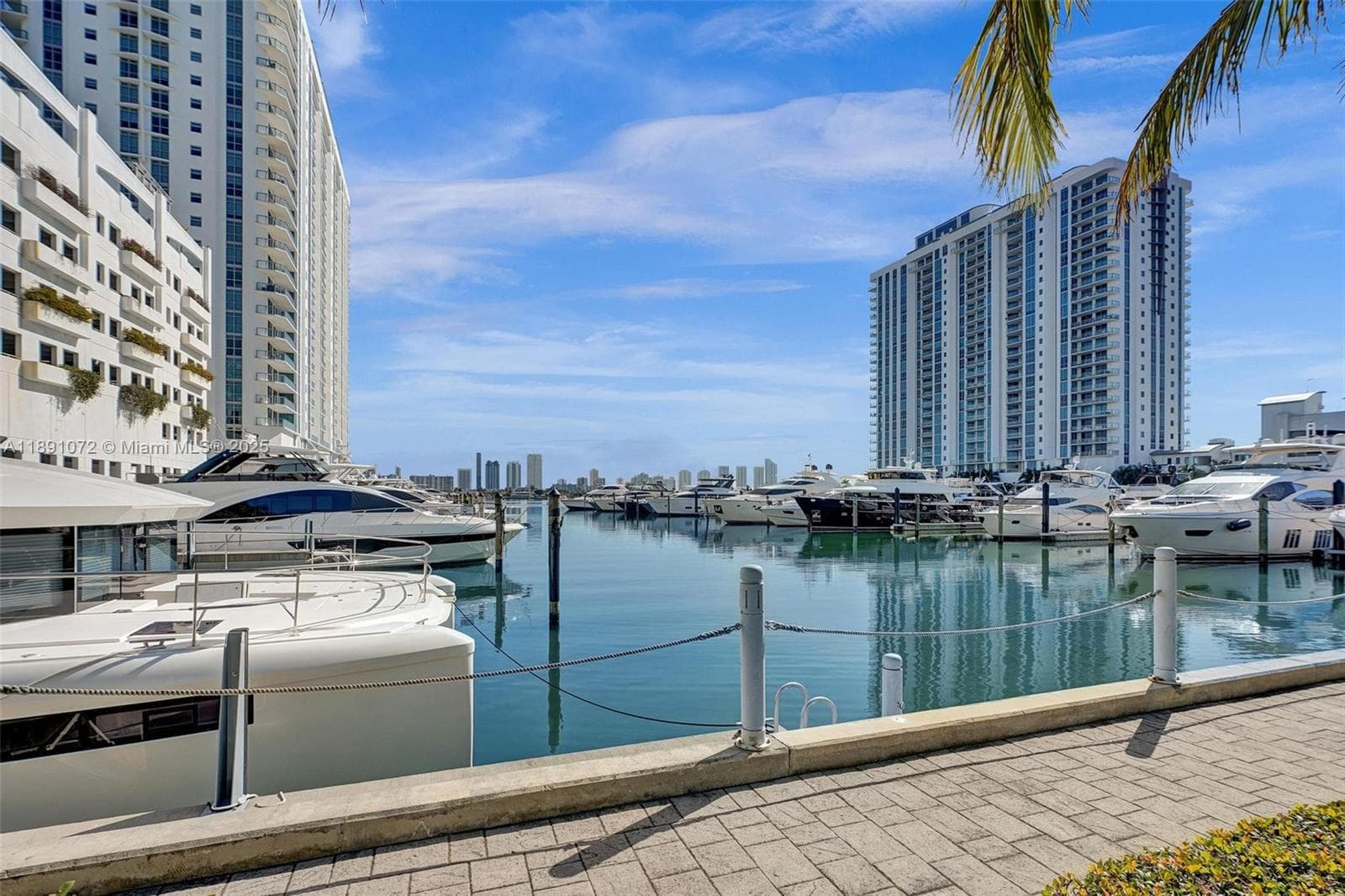17301 Biscayne Blvd 708 photo 24