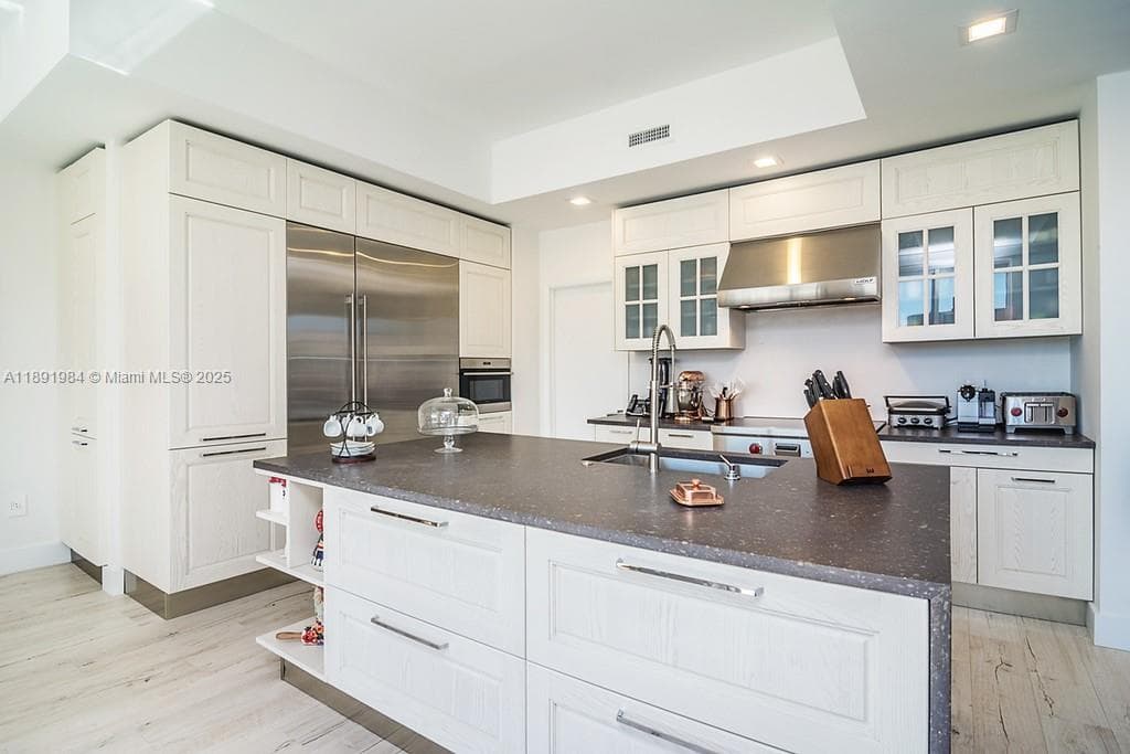 3500 Island Blvd DPH01 photo 21