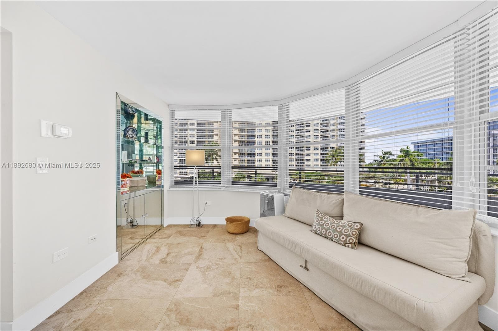5555 Collins Ave 4B photo 5