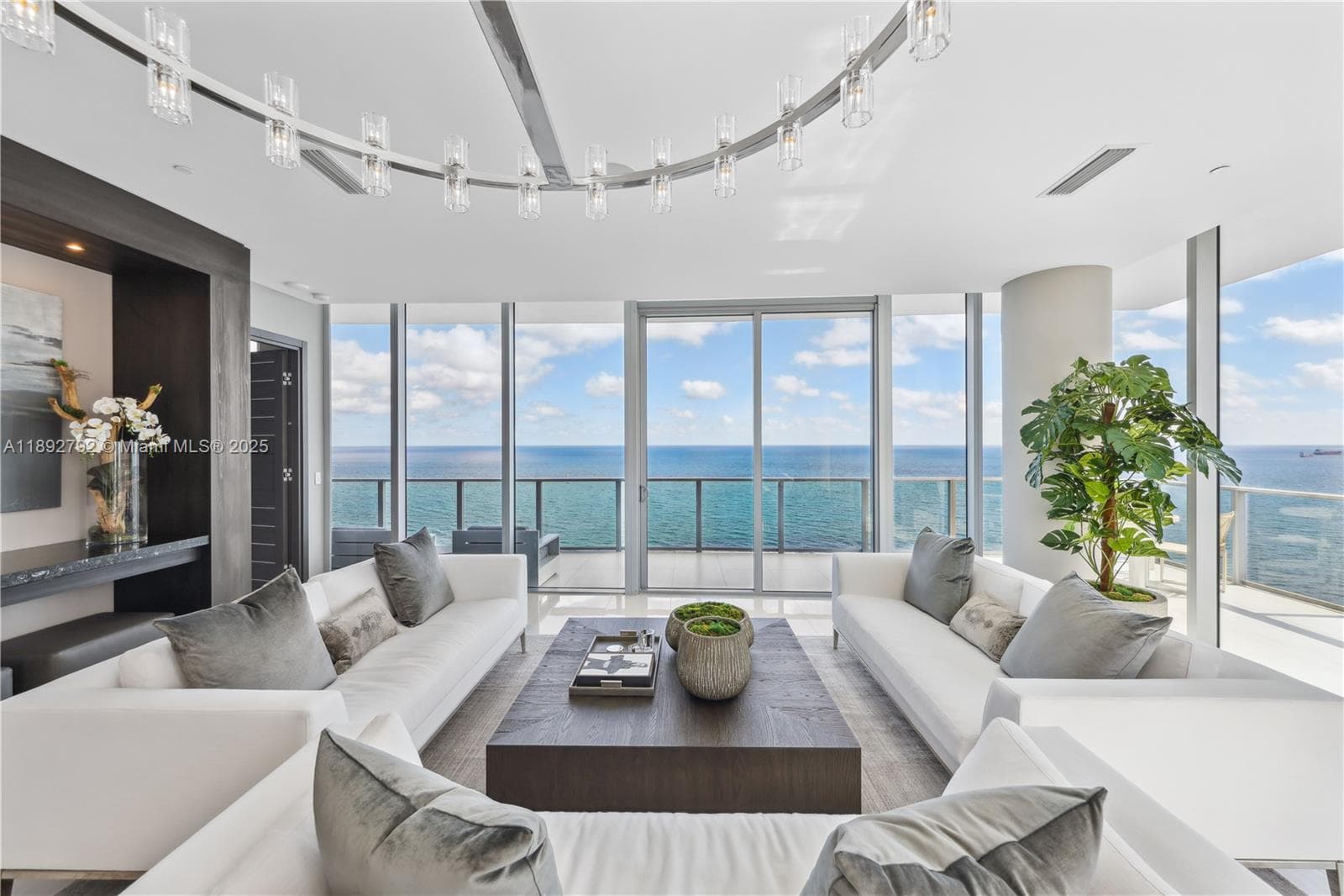 2200 Ocean Blvd S2301 photo 7