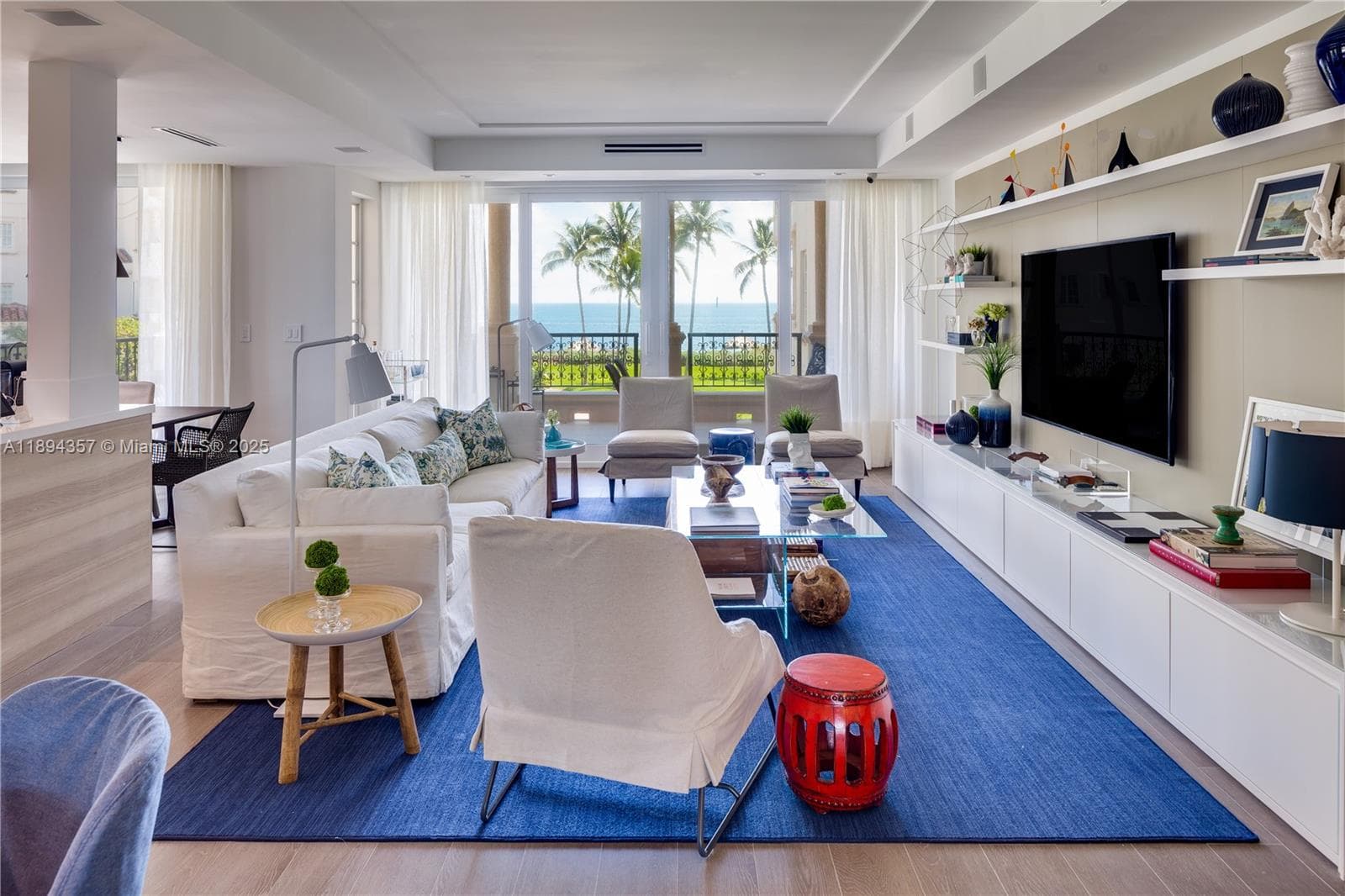 19222 Fisher Island Dr 19222 photo 2