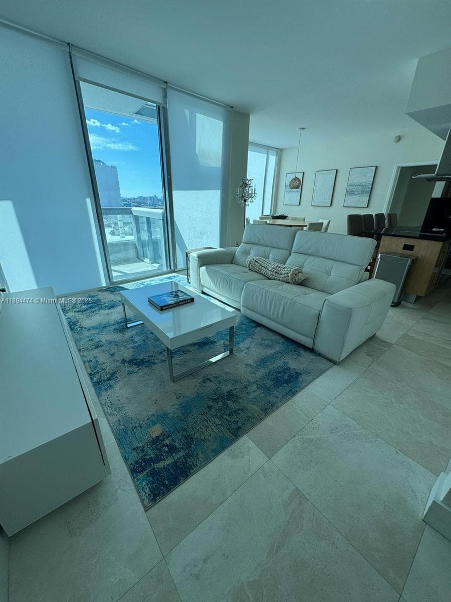 6899 Collins Ave 703 photo 8