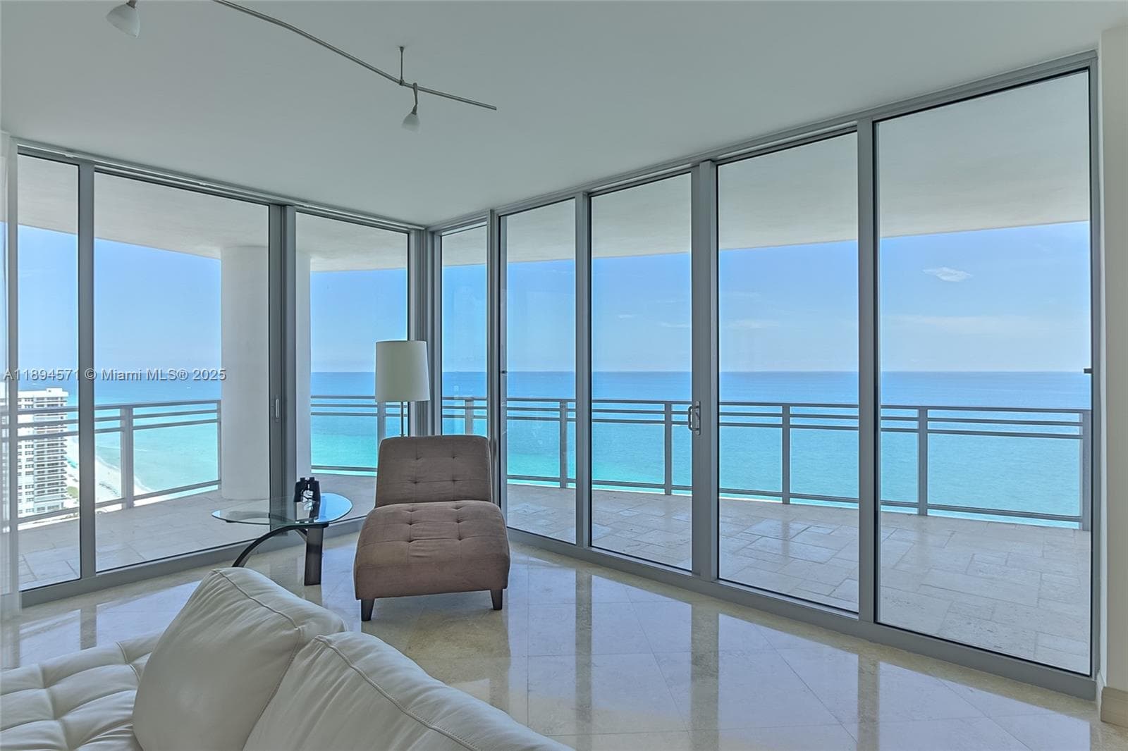 3535 S OCEAN DR 2102 photo 22