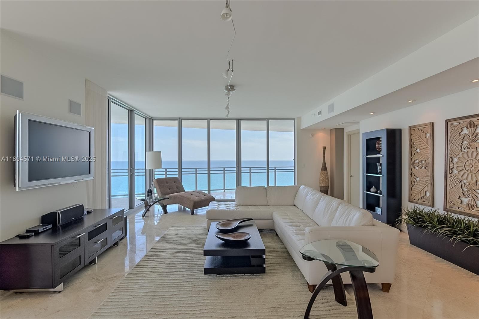 3535 S OCEAN DR 2102 photo 18