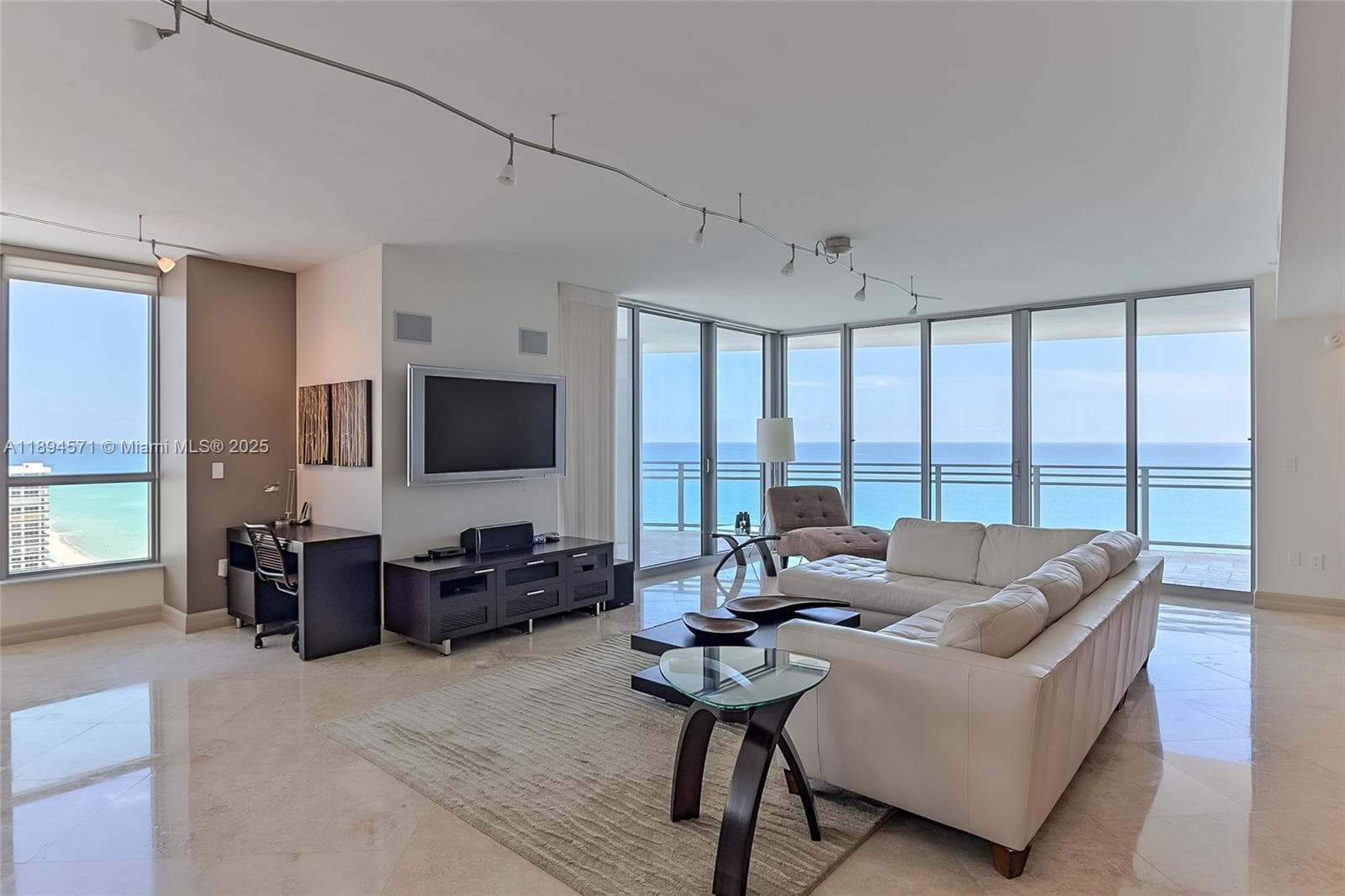 3535 S OCEAN DR 2102 photo 19