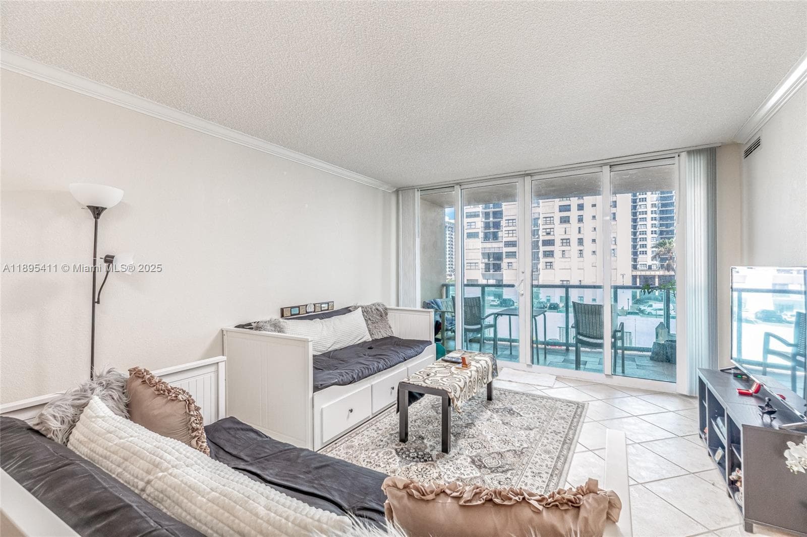 2501 S Ocean Dr 439 photo 19