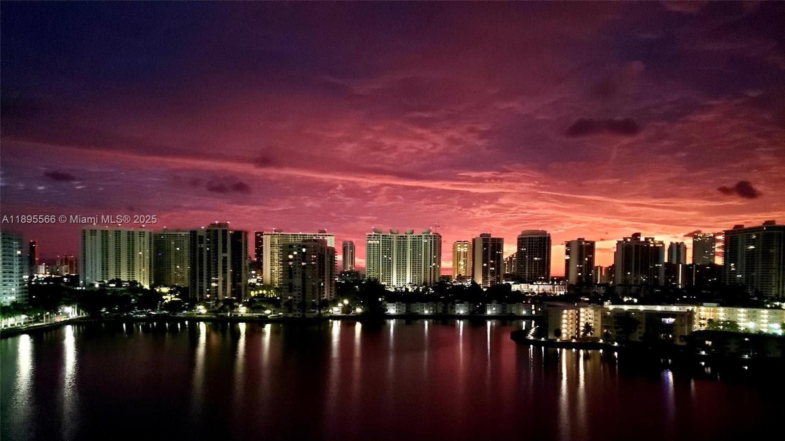 18061 Biscayne Blvd 1602 photo 24