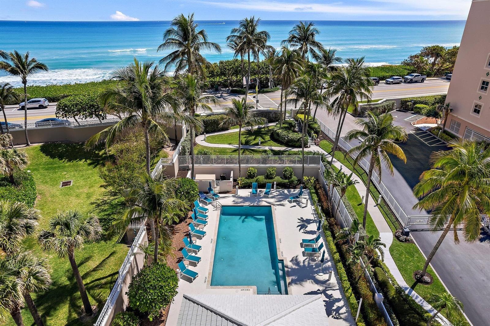 1660 S Highway A1a 122 photo 4