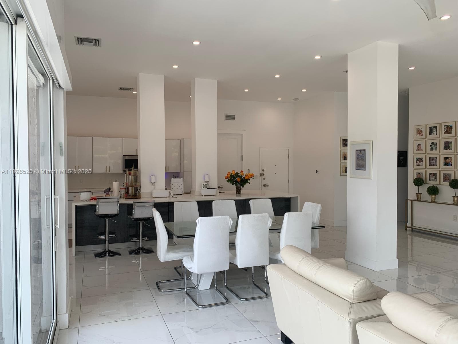 2751 Ocean Dr 208N photo 17